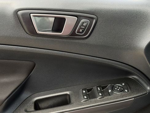 Used 2021 Ford EcoSport SE FWD image 23