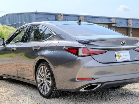 Used 2021 Lexus ES 350 w/ Premium Package FWD image 3