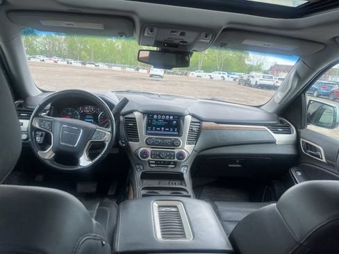 Used 2020 GMC Yukon XL Denali w/ Denali Ultimate Package AWD/4WD image 59