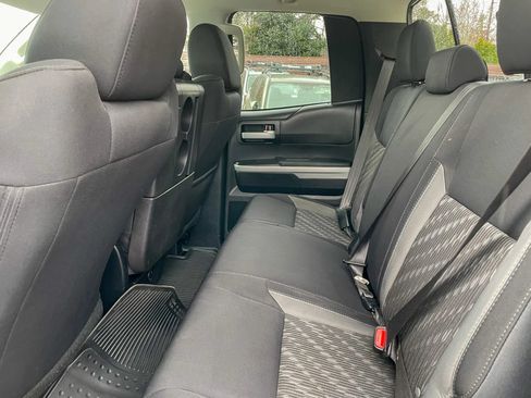 Used 2019 Toyota Tundra SR5 AWD/4WD image 24