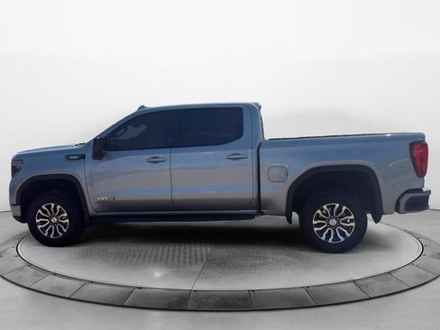 Used 2023 GMC Sierra 1500 AT4 w/ Technology Package AWD/4WD image 8