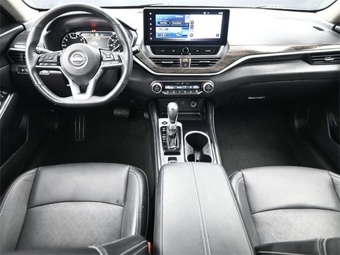 Certified 2025 Nissan Altima 2.5 SL image 9