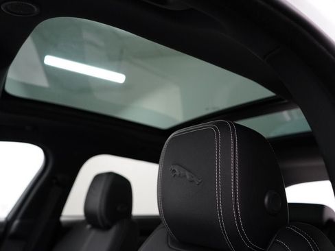 Used 2025 Jaguar F-PACE R-Dynamic S AWD/4WD image 13