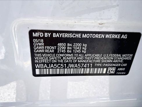 Used 2018 BMW 530i w/ Premium Package image 33