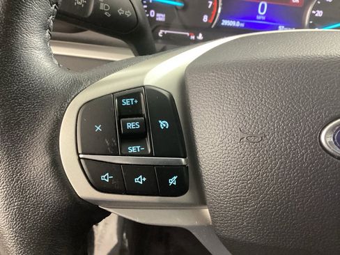 Used 2023 Ford Explorer XLT w/ Equipment Group 202A image 25