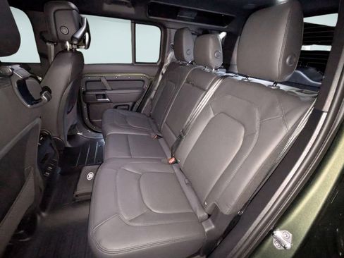 New 2026 Land Rover Defender 110 X-Dynamic SE AWD/4WD image 25