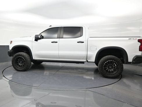 Used 2023 Chevrolet Silverado 1500 ZR2 w/ ZR2 Bison Edition AWD/4WD image 2