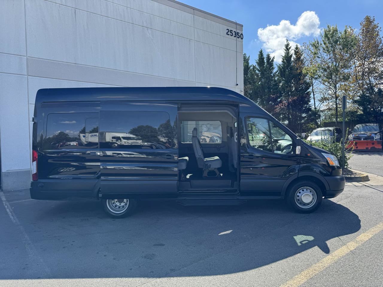 Used 2016 Ford Transit 350 XLT RWD image 19