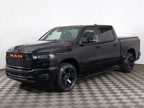 Used 2025 RAM 1500 Big Horn AWD/4WD image 8