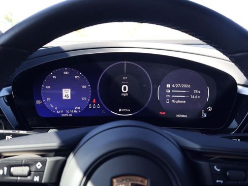 Certified 2025 Porsche Macan Electric RWD image 16