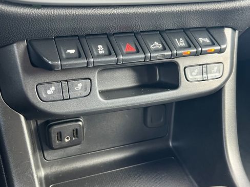 Used 2021 Chevrolet Colorado LT w/ LPO, Tonneau and Step Package image 33