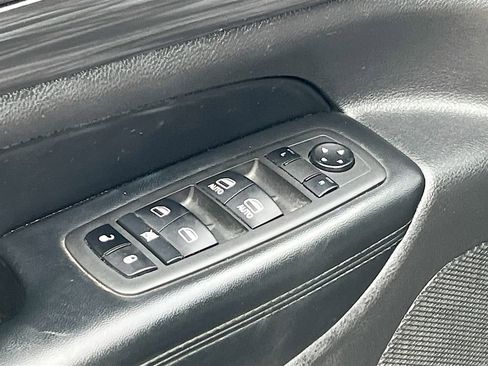Used 2022 Jeep Grand Cherokee Laredo X AWD/4WD image 18