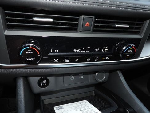 New 2026 Nissan Rogue SV image 20