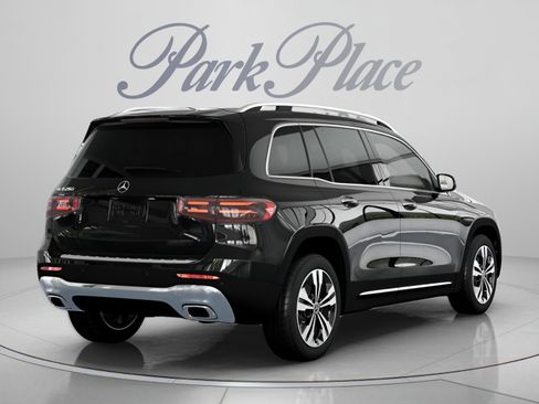 Certified 2026 Mercedes-Benz GLB 250 image 18
