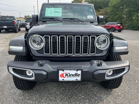 New 2025 Jeep Wrangler Unlimited Sahara AWD/4WD image 2