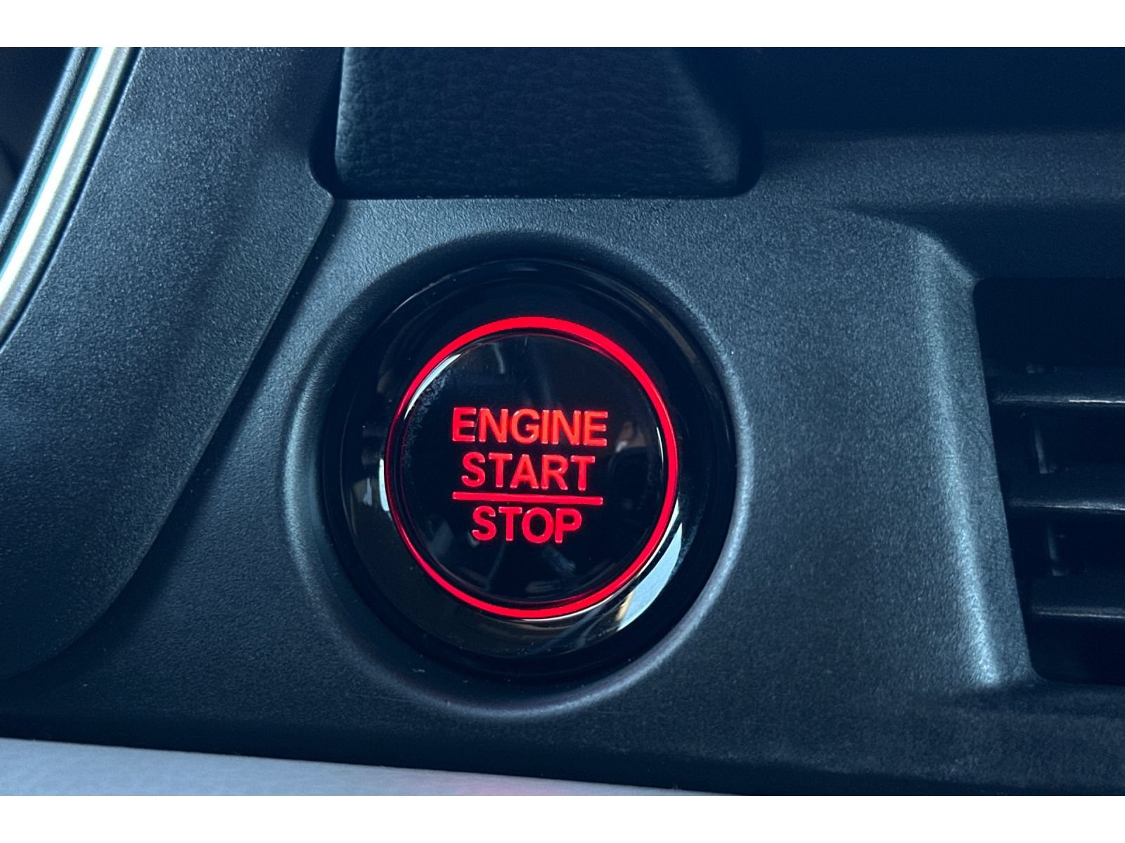 Used 2024 Honda Pilot EX-L image 36