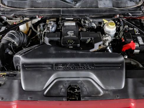 Used 2019 RAM 3500 Laramie image 52