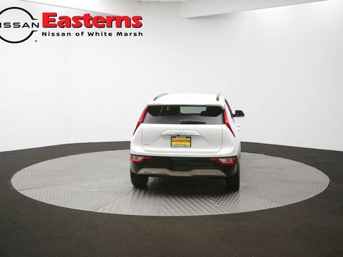 Used 2024 Kia Niro Wind w/ Wind Preserve Package image 37