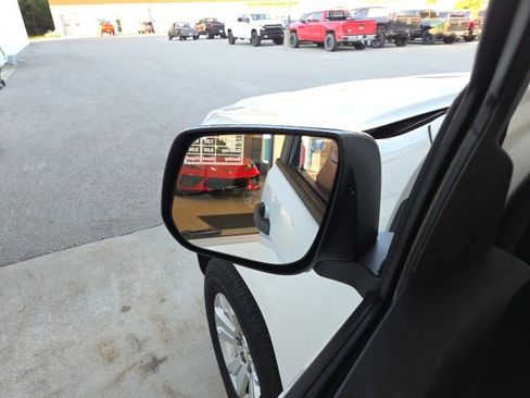 Used 2019 Chevrolet Colorado W/T image 37