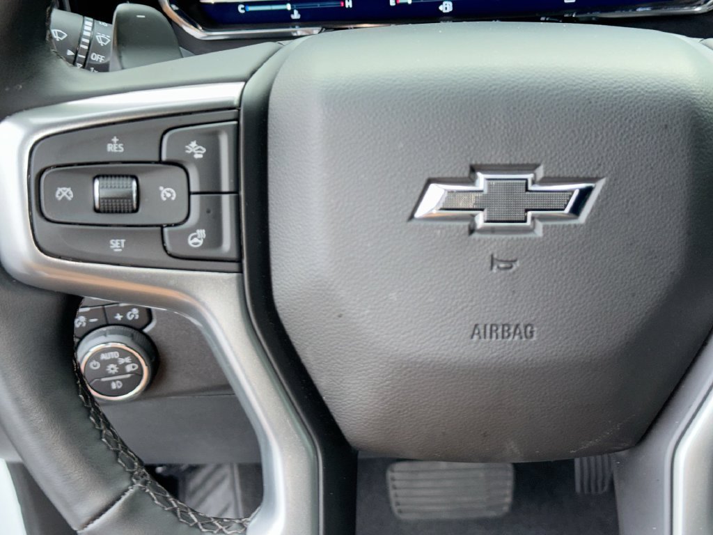 Used 2025 Chevrolet Silverado 1500 RST RWD image 17