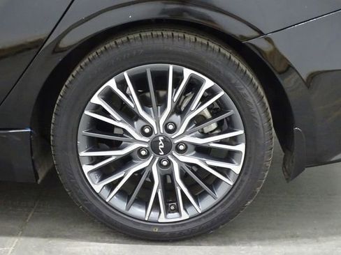 Certified 2024 Kia Forte GT-Line w/ GT-Line Premium Package image 46