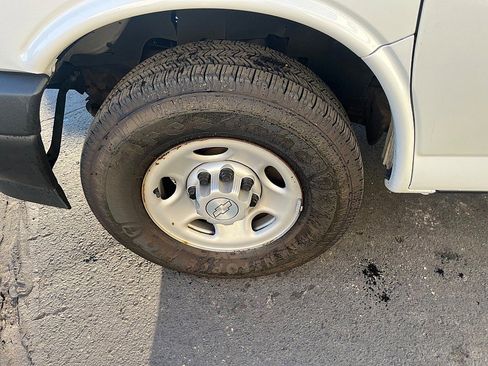 Used 2020 Chevrolet Express 2500 Extended w/ Communications Package image 10