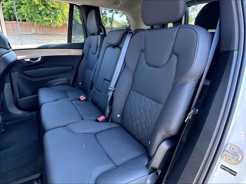 Used 2026 Volvo XC90 B5 Plus w/ Protection Package AWD/4WD image 29