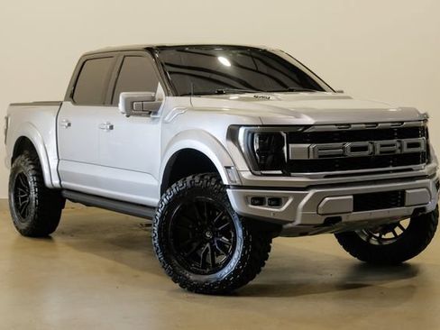 Used 2021 Ford F150 Raptor w/ Raptor 37 Performance Package AWD/4WD image 5