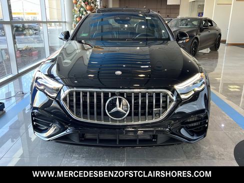 New 2026 Mercedes-Benz E 53 AMG e 4MATIC Sedan image 7
