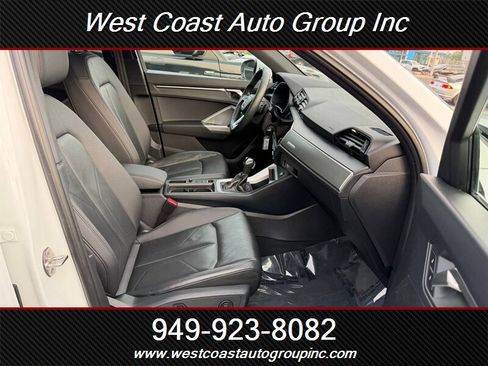 Used 2025 Audi Q3 2.0T Premium image 12