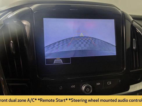 Certified 2020 Chevrolet Traverse LT image 7