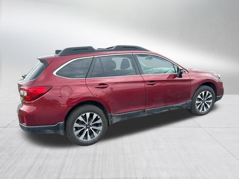 Used 2017 Subaru Outback 2.5i Limited AWD/4WD image 10