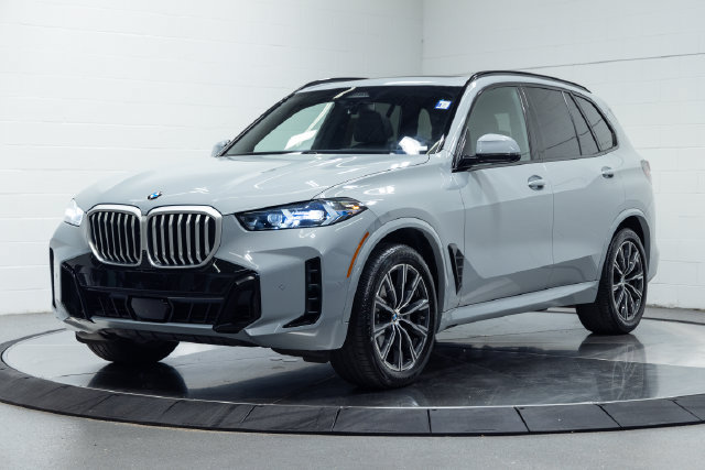 Used 2026 BMW X5 xDrive40i AWD/4WD image 6