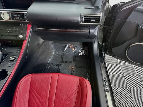 Used 2019 Lexus RC F F image 32