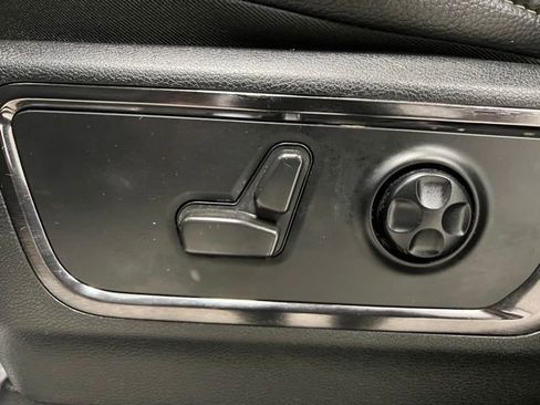 Used 2022 RAM 1500 Limited AWD/4WD image 21