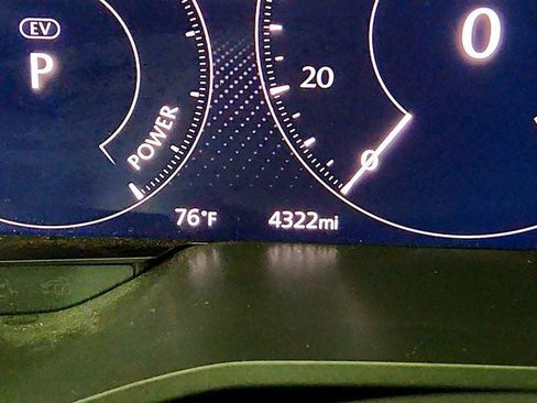 Used 2025 MAZDA CX-90 Plug-In Hybrid w/ Preferred AWD/4WD image 16