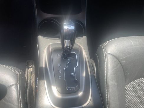 Used 2018 Dodge Journey Crossroad image 13