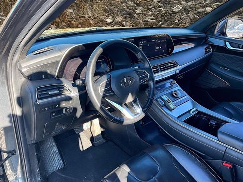 Used 2020 Hyundai Palisade Limited image 12