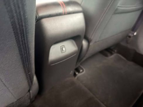 Used 2024 Nissan Sentra SR FWD image 17