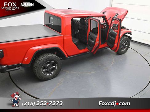 Used 2022 Jeep Gladiator Rubicon w/ LED Lighting Group AWD/4WD image 40