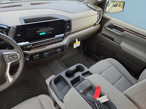 New 2026 Chevrolet Silverado 1500 LT image 16