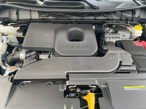 Certified 2025 Nissan Murano SV image 33