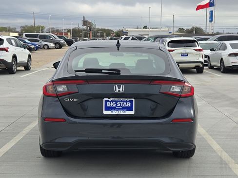 Used 2024 Honda Civic EX-L image 5