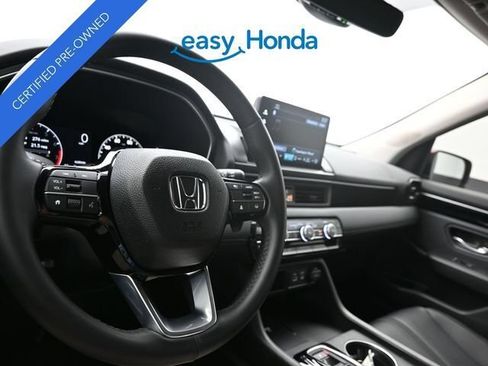 Used 2025 Honda Pilot EX-L image 10