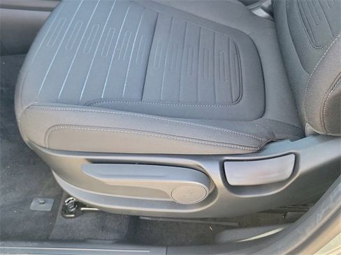 New 2025 Hyundai Santa Cruz SE image 16