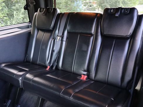 Used 2015 Ford Expedition Limited w/ Equipment Group 301A AWD/4WD image 21