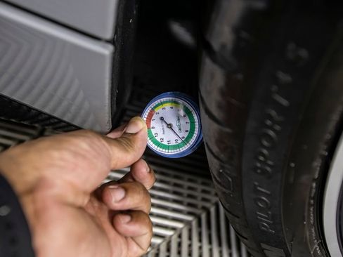 Used 2022 Mercedes-Benz SL 63 AMG 4MATIC image 46