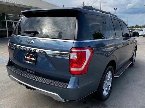 Used 2019 Ford Expedition XLT w/ Equipment Group 202A image 5