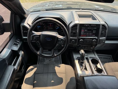 Used 2015 Ford F150 XLT w/ Equipment Group 302A Luxury AWD/4WD image 45