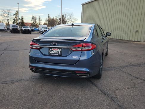 Used 2018 Ford Fusion Titanium image 9